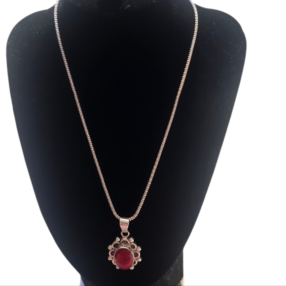 Jewelry - Elegant 925 Sterling Silver Red Pendant Necklace